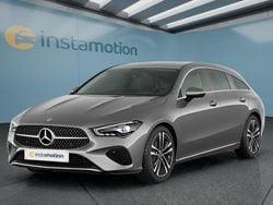 Grau Gebraucht 2024 Mercedes CLA180 Limousine | 30.899 € (Guter Preis)