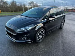 Schwarz Gebraucht 2016 Ford S-MAX ST-Line Van / Kleinbus | 16.950 € (Teuer)