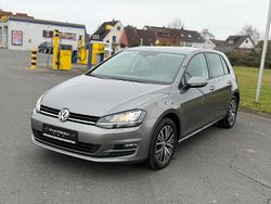 Grau Gebraucht 2016 VW Golf VII Limousine | 13.490 € (Fairer Preis)