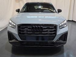 Grau Gebraucht 2022 Audi Q2 Edition .1 SUV | 34.600 € (Guter Preis)