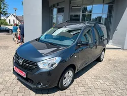 Grau "comete" Gebraucht 2021 Dacia Dokker Comfort Van | 19.499 € (Etwas zu teuer)