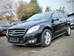 Schwarz Gebraucht 2011 Mercedes R300 AMG Van / Kleinbus | 15.900 € (Teuer)