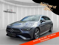 Grau Gebraucht 2024 Mercedes CLA200 Shooting Brake AMG Kombi | 32.680 € (Fairer Preis)