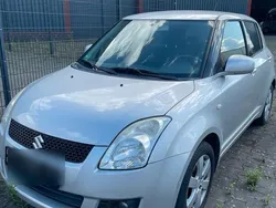 Silber Gebraucht 2009 Suzuki Swift Kleinwagen | 2.300 € (Fairer Preis)