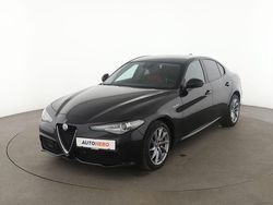 Schwarz Gebraucht 2018 Alfa Romeo Giulia Veloce Limousine | 25.690 € (Fairer Preis)