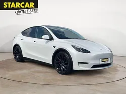 Pearl white multicoat Gebraucht 2022 Tesla Model Y Long Range SUV | 50.970 €