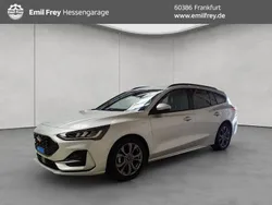 Moondust silber metallic Gebraucht 2023 Ford Focus ST-Line X Kombi | 22.450 € (Guter Preis)
