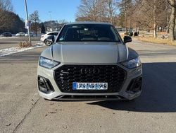 Grau Gebraucht 2022 Audi Q5 S-Line SUV | 40.150 € (Guter Preis)