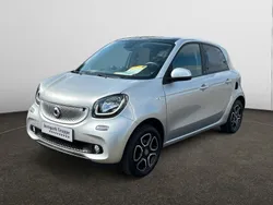 Silber Gebraucht 2019 Smart ForFour Passion Limousine | 17.990 € (Teuer)