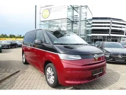 Rot Gebraucht 2022 VW T7 Van | 45.980 € (Superpreis)