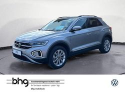 Pyritsilber metallic Gebraucht 2024 VW T-Roc Style SUV | 26.960 € (Fairer Preis)