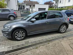 Graumetallic Gebraucht 2017 VW Golf VII Trendline Limousine | 11.750 € (Superpreis)
