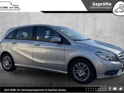 Silber Gebraucht 2012 Mercedes B200 Van / Kleinbus | 11.950 € (Fairer Preis)