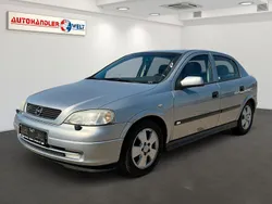 Silber Gebraucht 2002 Opel Astra Elegance Limousine | 799 € (Superpreis)