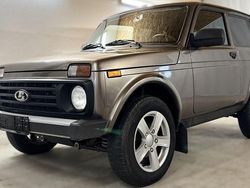 Braun Gebraucht 2021 Lada niva SUV | 14.990 € (Fairer Preis)