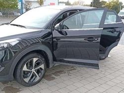 Gebraucht 2018 Hyundai Tucson Style SUV | 15.200 € (Guter Preis)