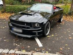 Schwarz Gebraucht 2005 Ford Mustang GT Cabrio | 18.000 €