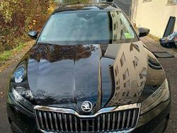 Schwarz Gebraucht 2020 Skoda Superb Kombi | 20.500 € (Fairer Preis)