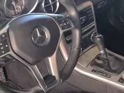 Weiß Gebraucht 2014 Mercedes SLK250 Cabrio | 18.900 € (Fairer Preis)