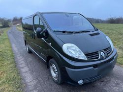 Schwarz Gebraucht 2006 Renault Trafic Van / Kleinbus | 10.900 €