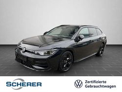 Grenadillschwarz metallic (metallic) Gebraucht 2025 VW Passat R-line Kombi | 38.480 € (Superpreis)