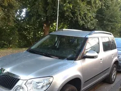 Silber Gebraucht 2012 Skoda Yeti SUV | 8.500 € (Etwas zu teuer)