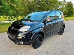 Schwarz Gebraucht 2018 Fiat Panda 4x4 Kleinwagen | 12.950 € (Fairer Preis)