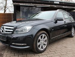 Schwarz Gebraucht 2011 Mercedes C200 Limousine | 11.990 € (Fairer Preis)