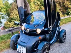 Schwarz Gebraucht 2017 Renault Twizy Kleinwagen | 4.700 €