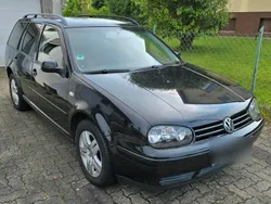 Schwarz Gebraucht 2006 VW Golf V Kombi | 2.199 € (Fairer Preis)