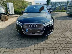 Schwarz Gebraucht 2020 Audi A3 Sportback e-tron Sport Limousine | 20.000 € (Guter Preis)