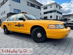 Other Gebraucht 2005 Ford Crown Limousine | 16.800 €