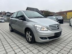 Silber Gebraucht 2007 Mercedes B200 Van / Kleinbus | 2.999 € (Guter Preis)