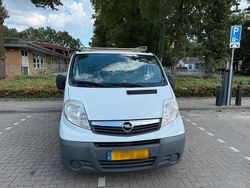 Weiß Gebraucht 2011 Opel Vivaro Van / Kleinbus | 3.950 € (Guter Preis)