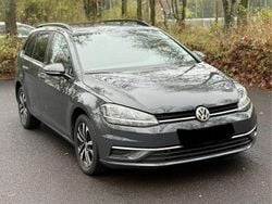 Grau Gebraucht 2020 VW Golf VII United Kombi | 15.800 € (Superpreis)