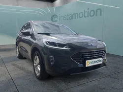 Grau Gebraucht 2022 Ford Kuga Titanium SUV | 29.580 € (Fairer Preis)