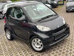 Schwarz Gebraucht 2009 Smart ForTwo Coupé Coupé | 1.990 € (Guter Preis)