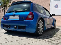 Blau Gebraucht 2003 Renault Clio II Limousine | 68.500 €