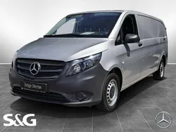 Silber Gebraucht 2023 Mercedes Vito Van / Kleinbus | 29.560 € (Guter Preis)
