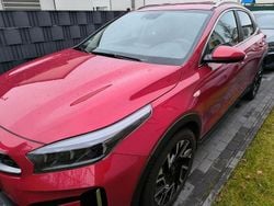 Rot Gebraucht 2023 Kia XCeed Vision SUV | 21.450 € (Superpreis)