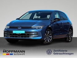 Blau Gebraucht 2024 VW Golf VIII Goal Limousine | 23.980 € (Superpreis)