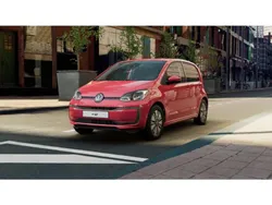 Pure white Gebraucht 2024 VW e-up! Edition Kleinwagen | 21.422 € (Fairer Preis)