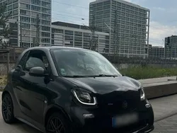 Schwarz Gebraucht 2016 Smart ForTwo Coupé Brabus Kleinwagen | 9.400 € (Guter Preis)