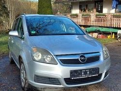 Silber Gebraucht 2005 Opel Zafira Van / Kleinbus | 1.190 € (Guter Preis)