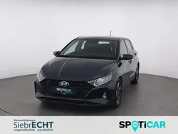 Grau Gebraucht 2021 Hyundai i20 Select Kleinwagen | 14.990 € (Guter Preis)