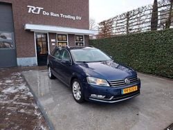 Blau Gebraucht 2012 VW Passat Limousine | 3.950 € (Superpreis)
