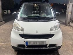 Weiß Gebraucht 2010 Smart ForTwo Coupé Coupé | 2.000 € (Guter Preis)