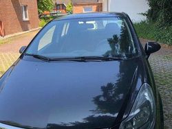 Schwarz Gebraucht 2014 Opel Corsa Color Edition Limousine | 4.000 € (Fairer Preis)