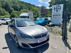 Grau Gebraucht 2017 Peugeot 308 GT Kombi | 10.995 € (Fairer Preis)