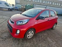 Rot Gebraucht 2015 Kia Picanto Start Kleinwagen | 3.799 € (Guter Preis)